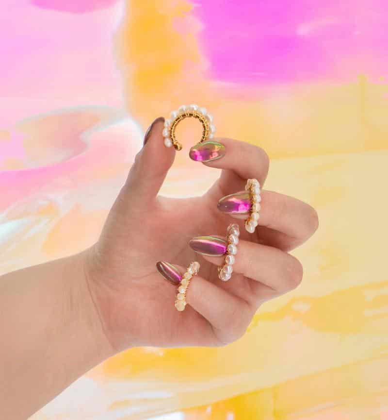 Ear Cuff de Perlas Rosadas Grande - miniatura 4