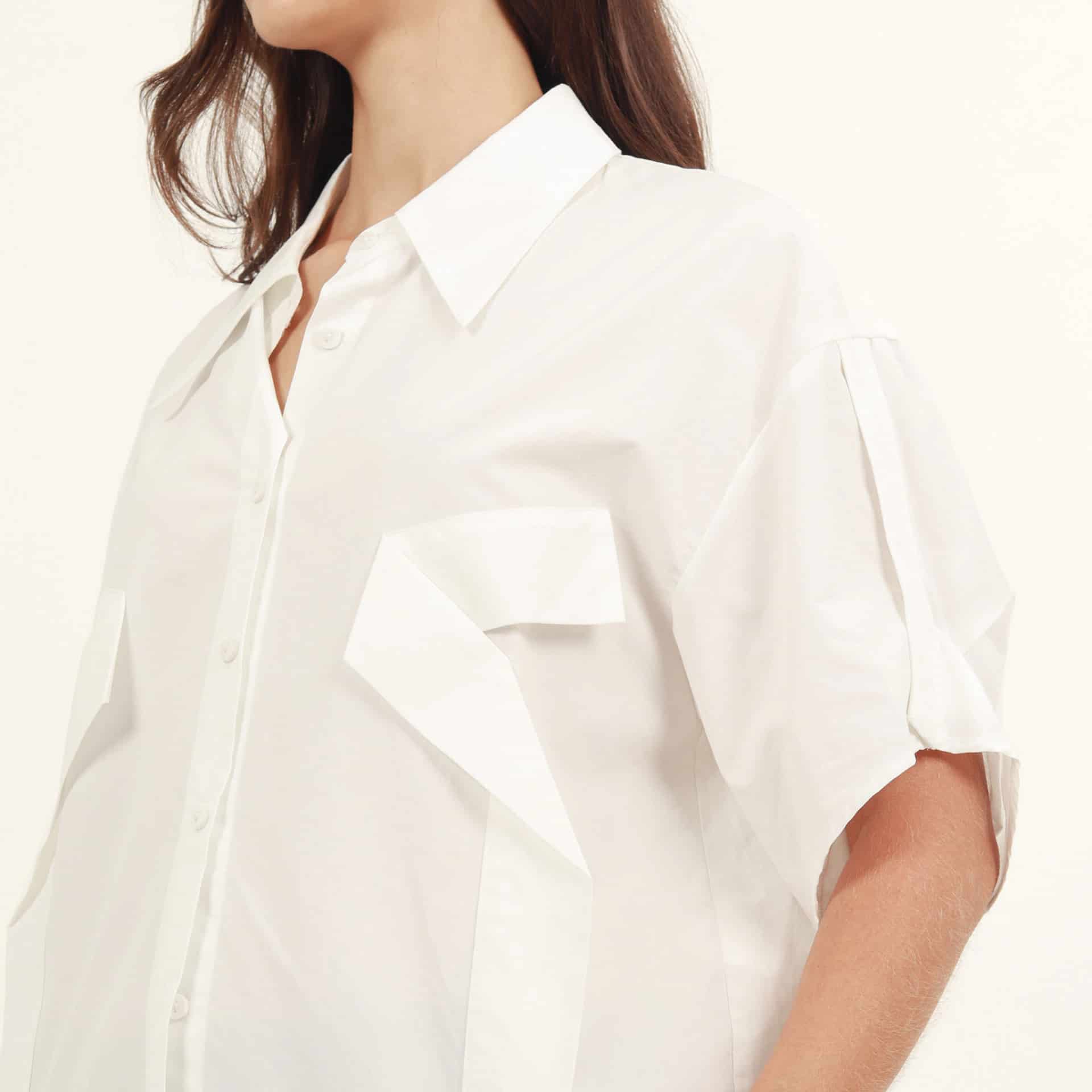 Camisa cuello V manga corta - miniatura 3