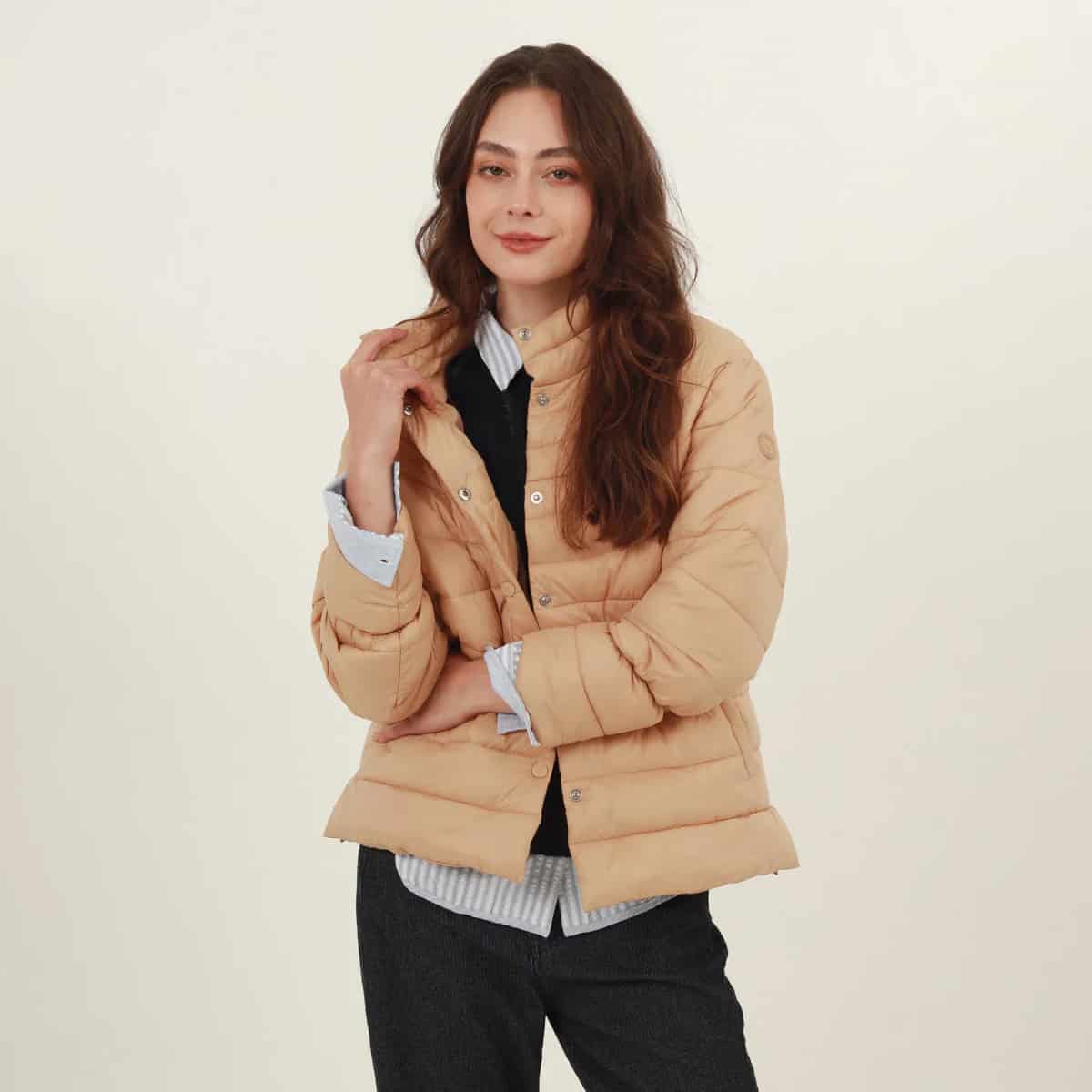 Chaqueta acolchada cuello alto - miniatura 7