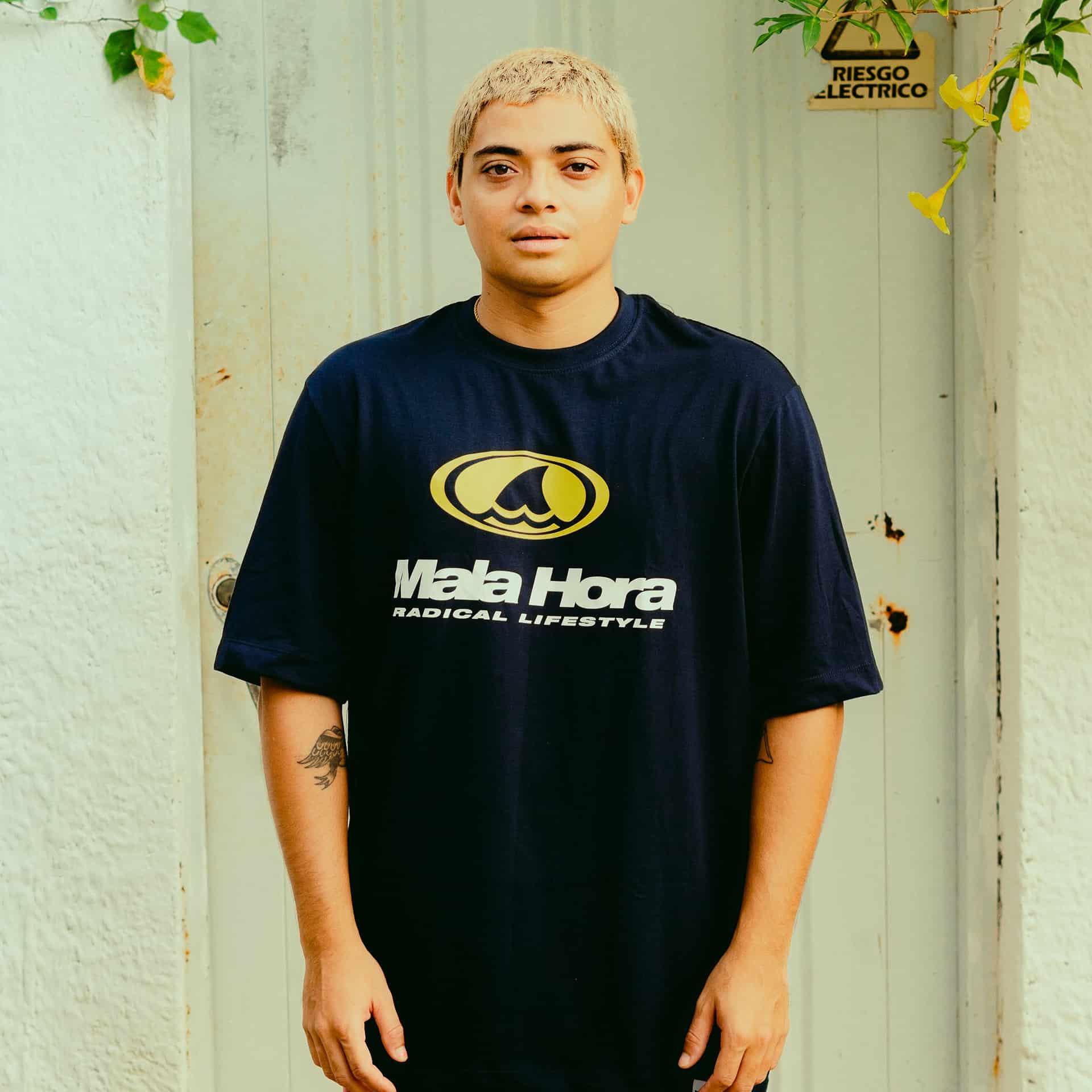 Camiseta Classic V - miniatura 1