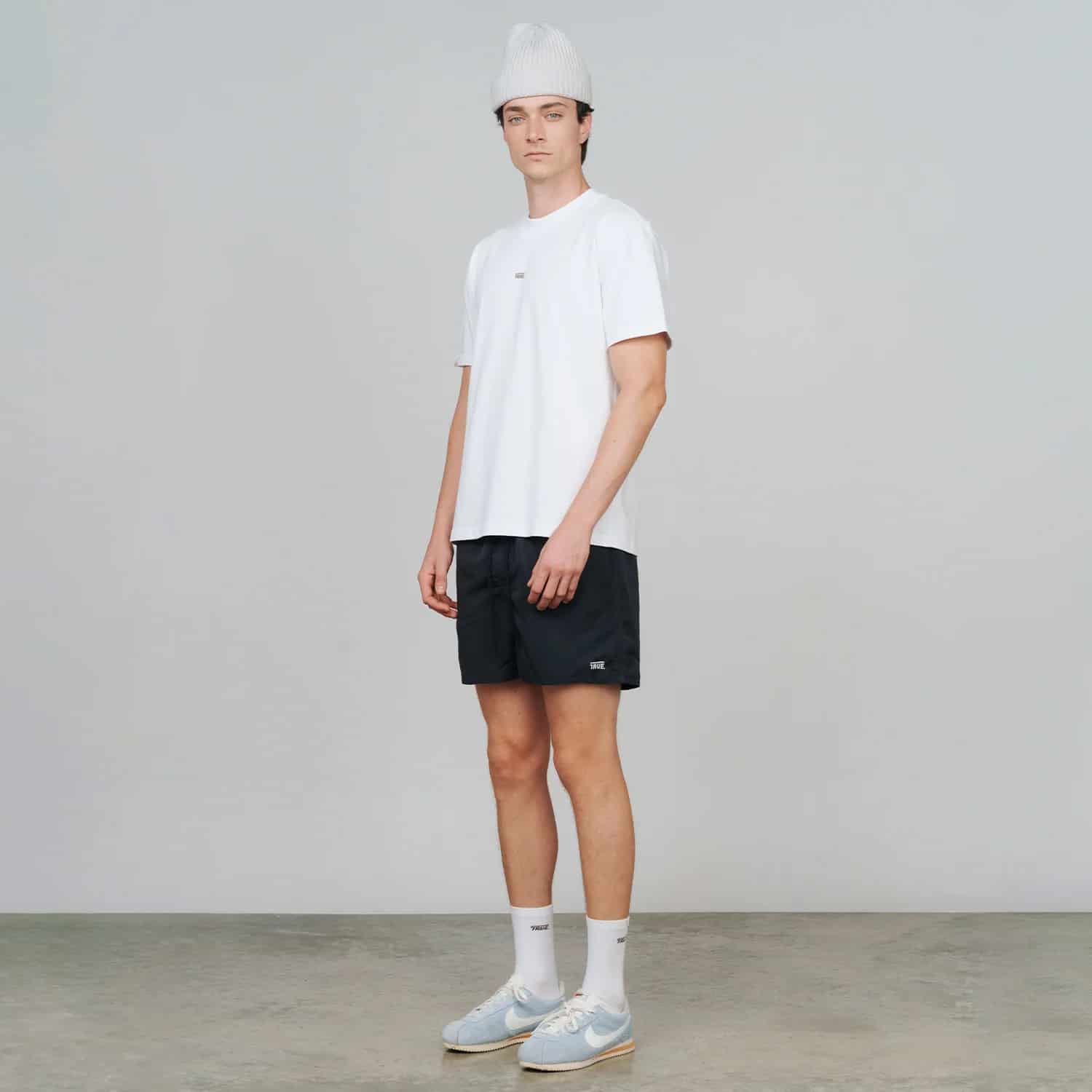 Classic T-Shirt - White - miniatura 11