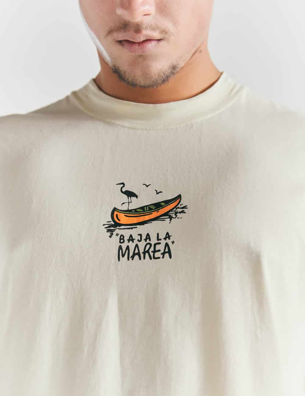 Camiseta Oversize Baja la marea  amarillo pastel Hombre - miniatura 11