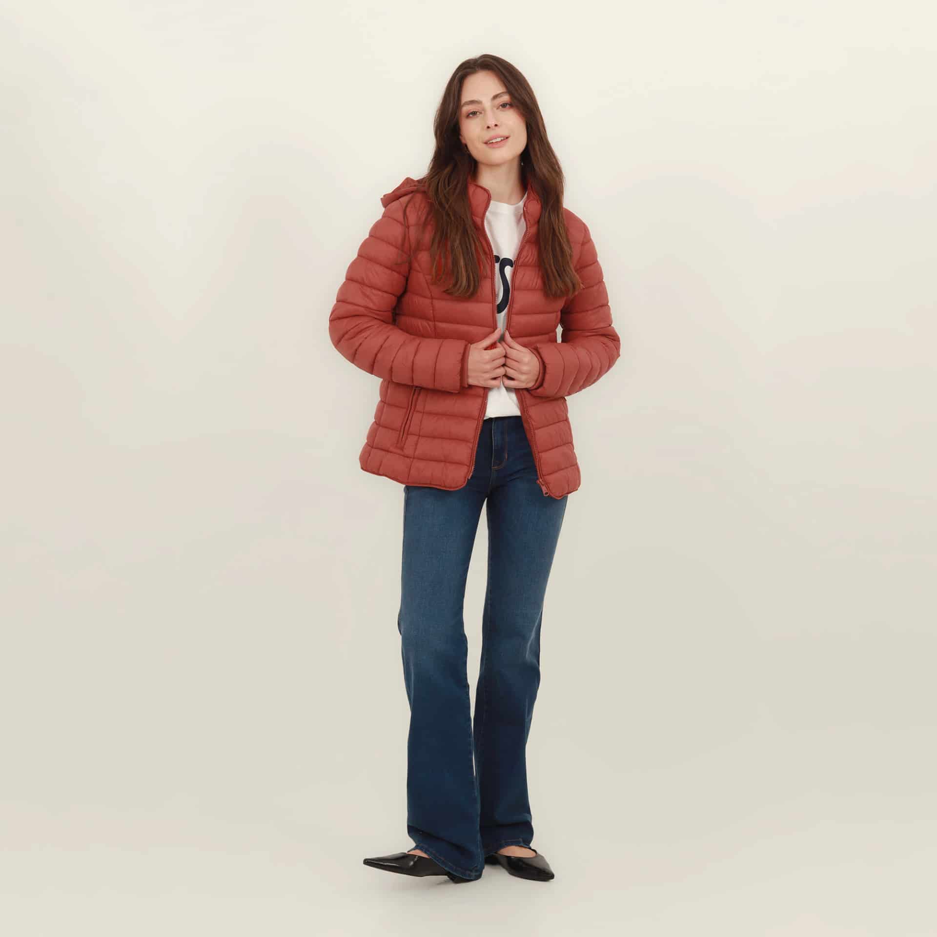 Chaqueta acolchada básica cuello alto con capucha - miniatura 50