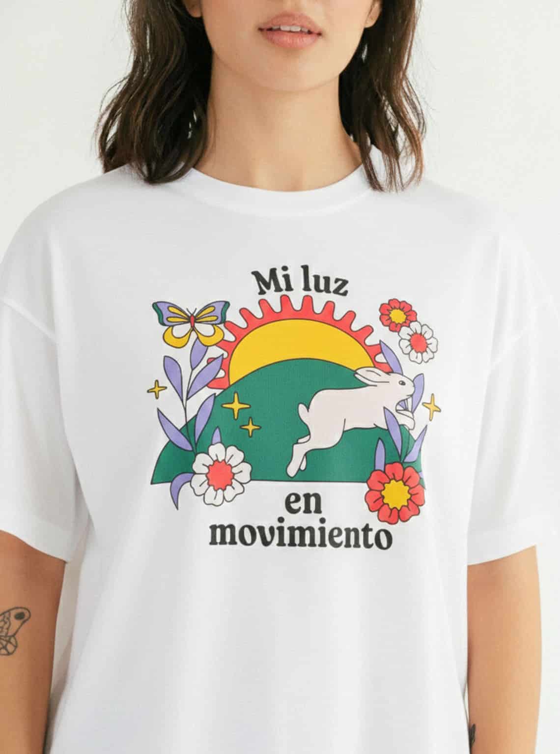 CAMISETA LUZ EN MOVIMIENTO - miniatura 2