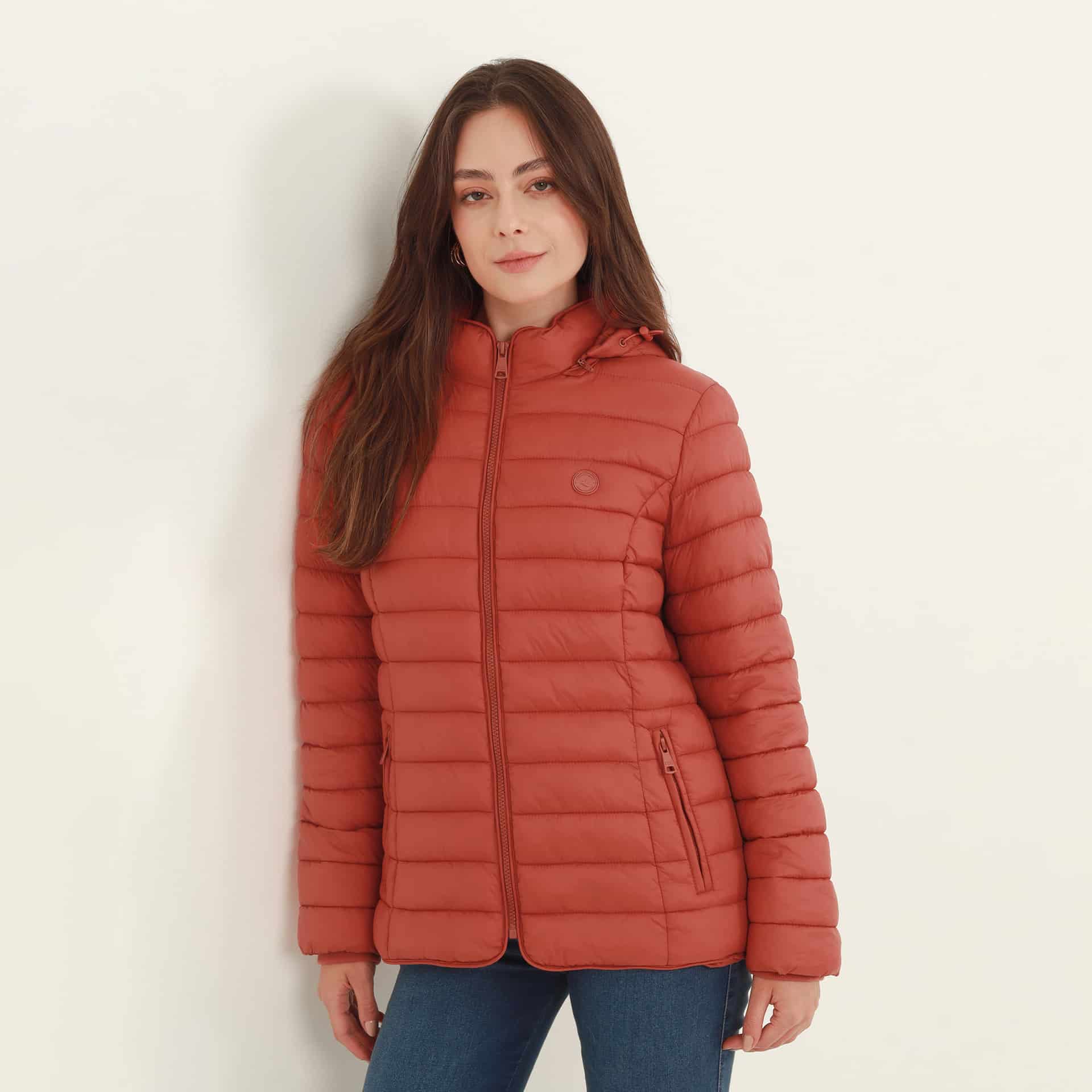 Chaqueta acolchada básica cuello alto con capucha - miniatura 48