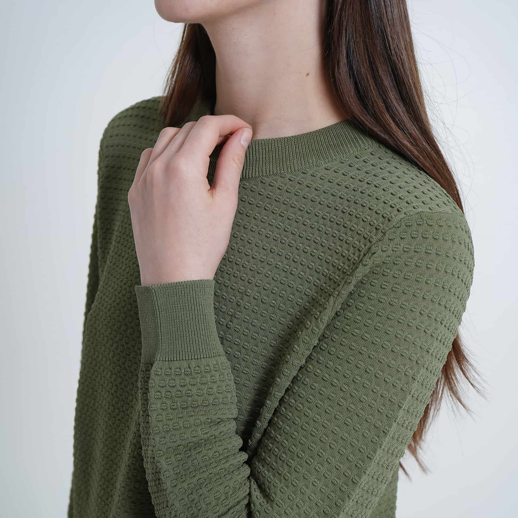 Sweater tejido texturizado cuello redondo manga larga - miniatura 8