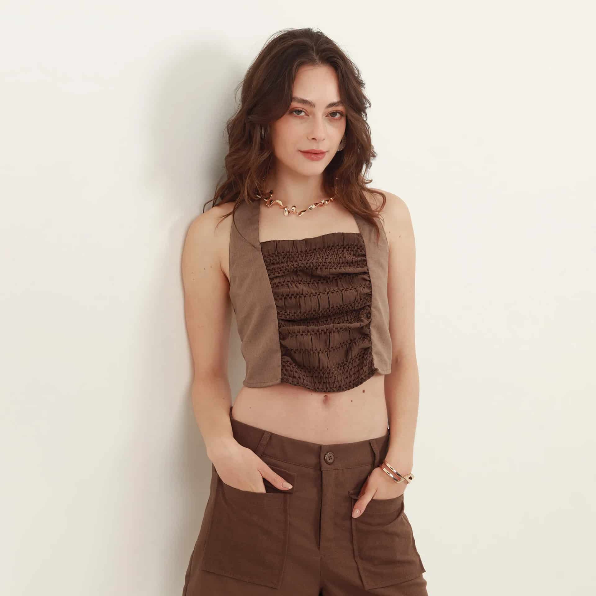 Blusa cuello recto manga sisa con lazo en cuello - miniatura 2
