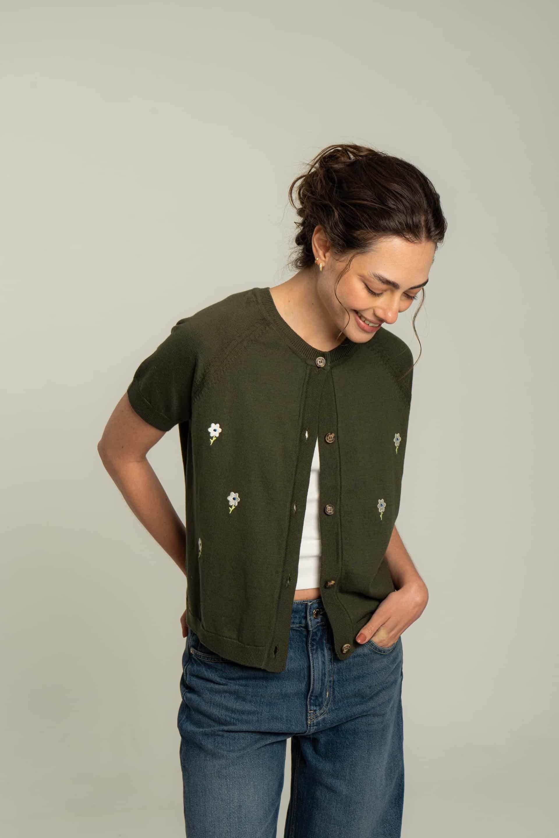 Cardigan corto flores bordadas - verde - miniatura 7