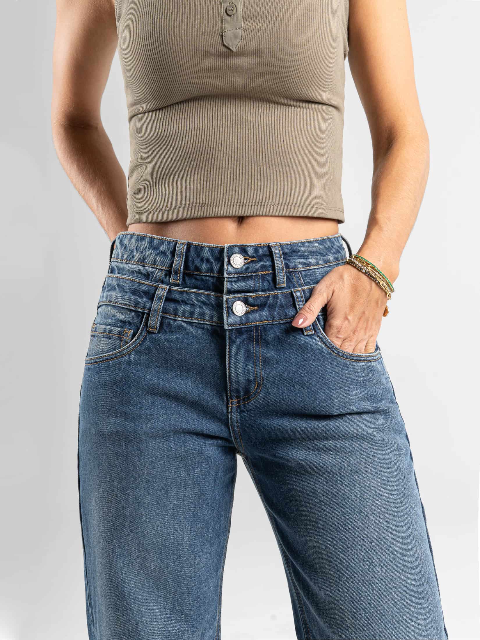 Ref: 066502 Jean mom flare, rígido, detalle en pretina, tono azul medio oscuro - miniatura 2