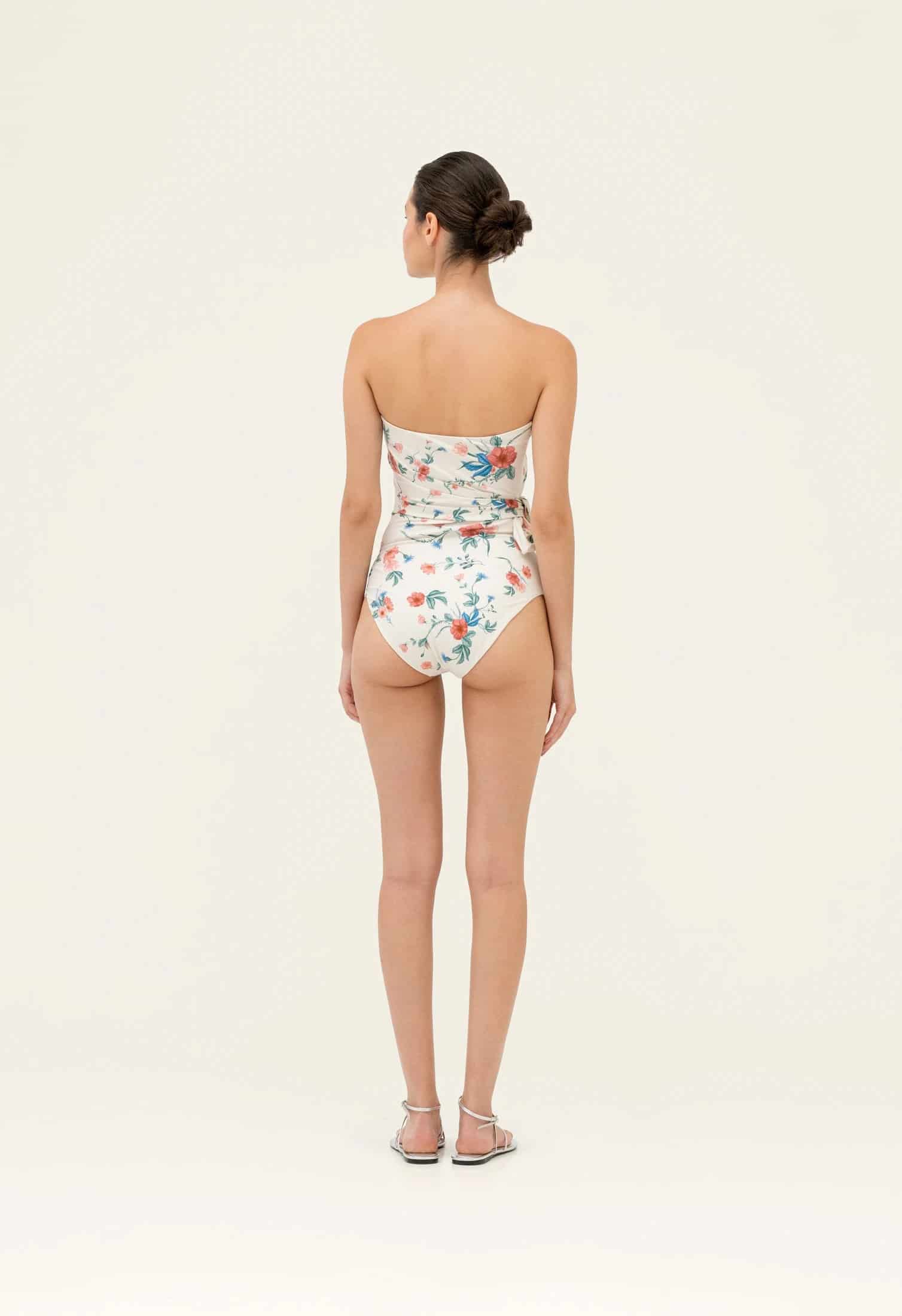 Morena Mosqueta One Piece - miniatura 4
