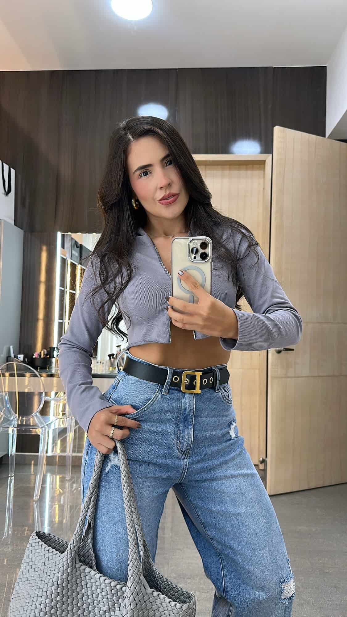 CROP TOP MIA  GRIS - miniatura 2