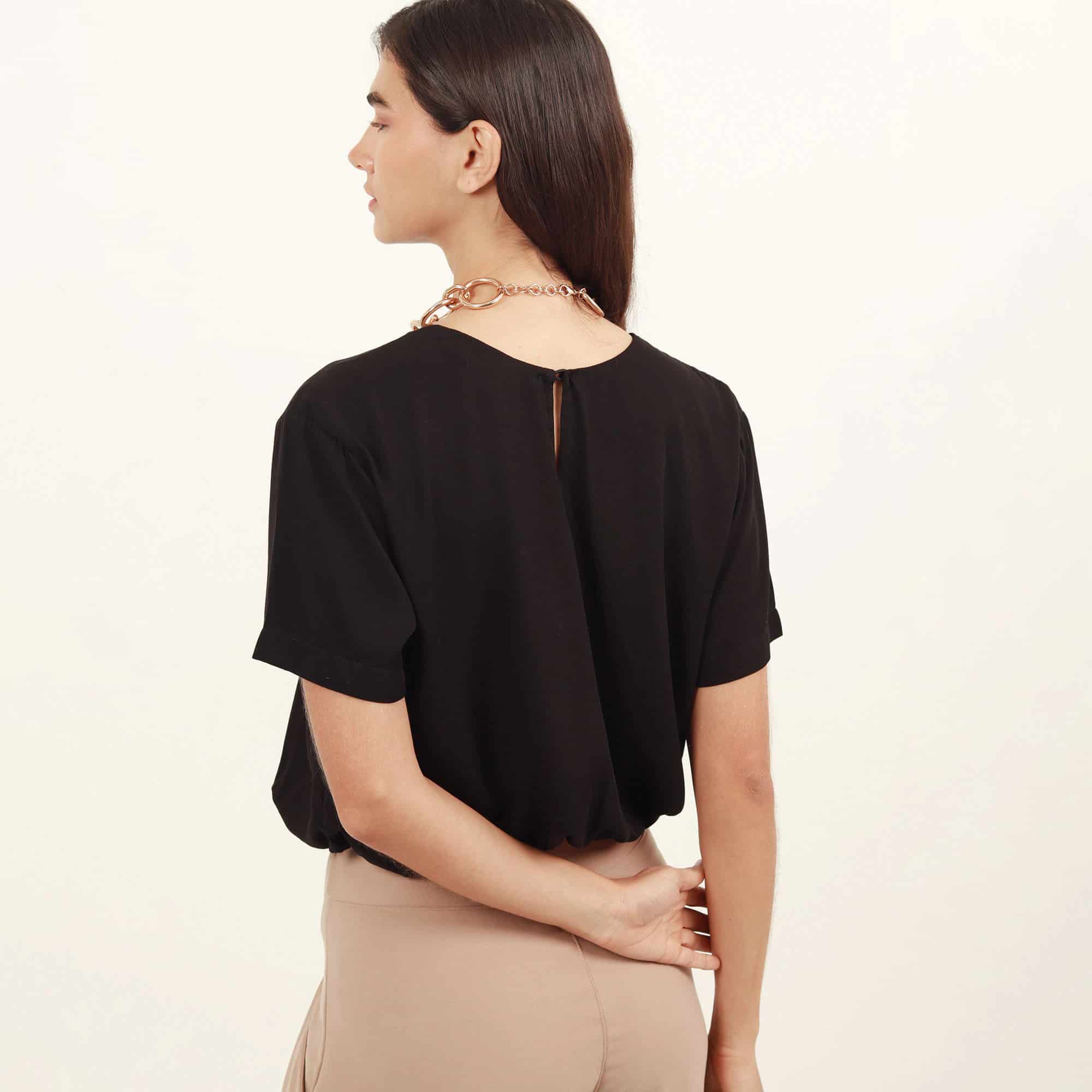 Blusa crop globo cuello redondo manga corta - miniatura 4