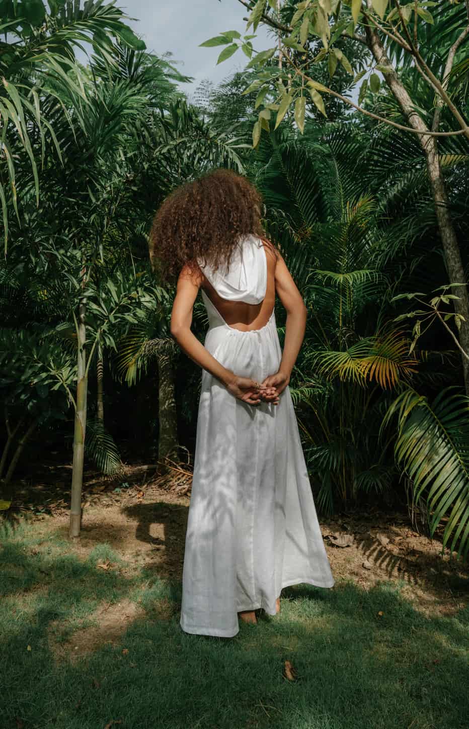 Dakar Hooded Open Back Dress - miniatura 4