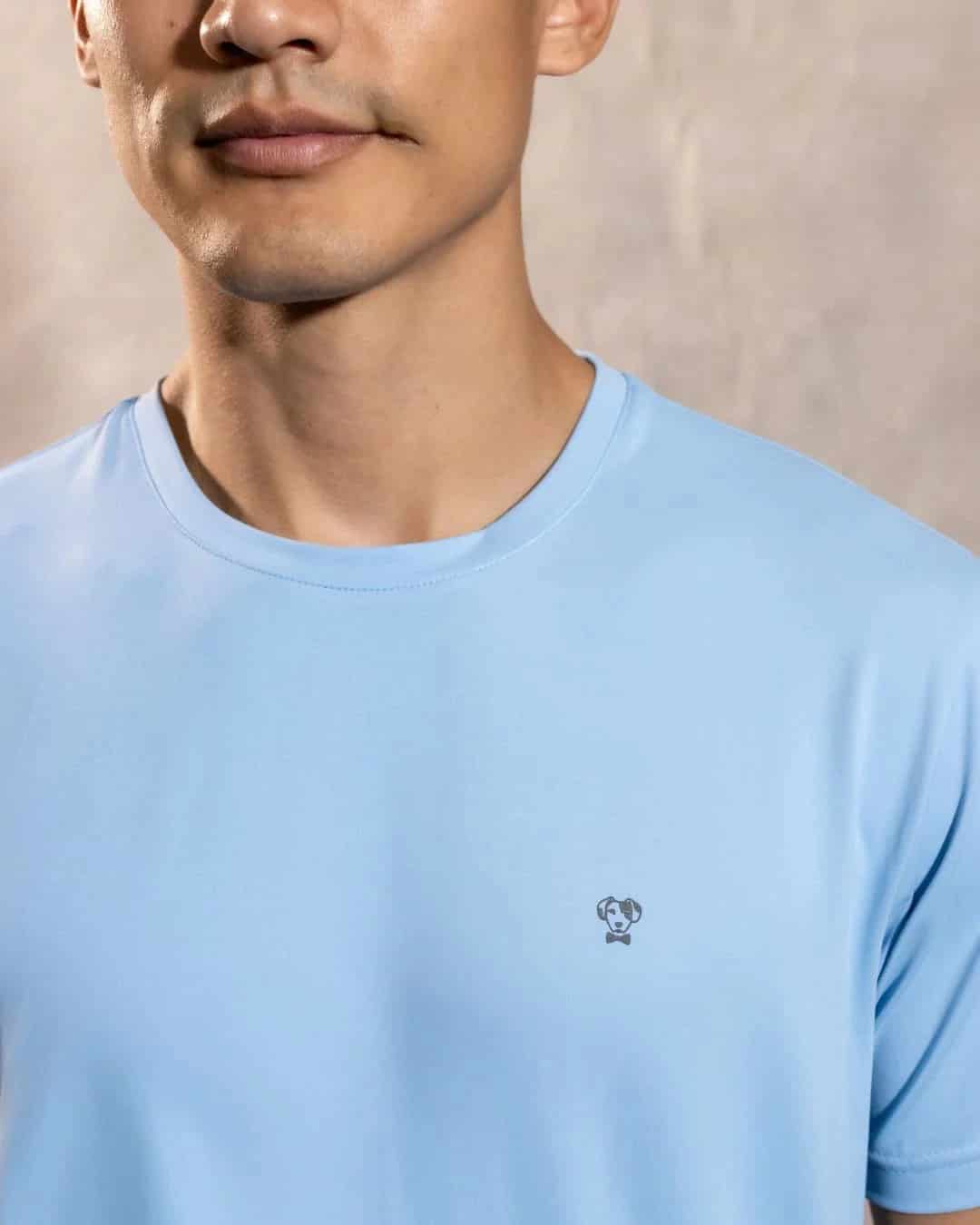 Camiseta Performance Antiarrugas Azul Celeste - miniatura 2