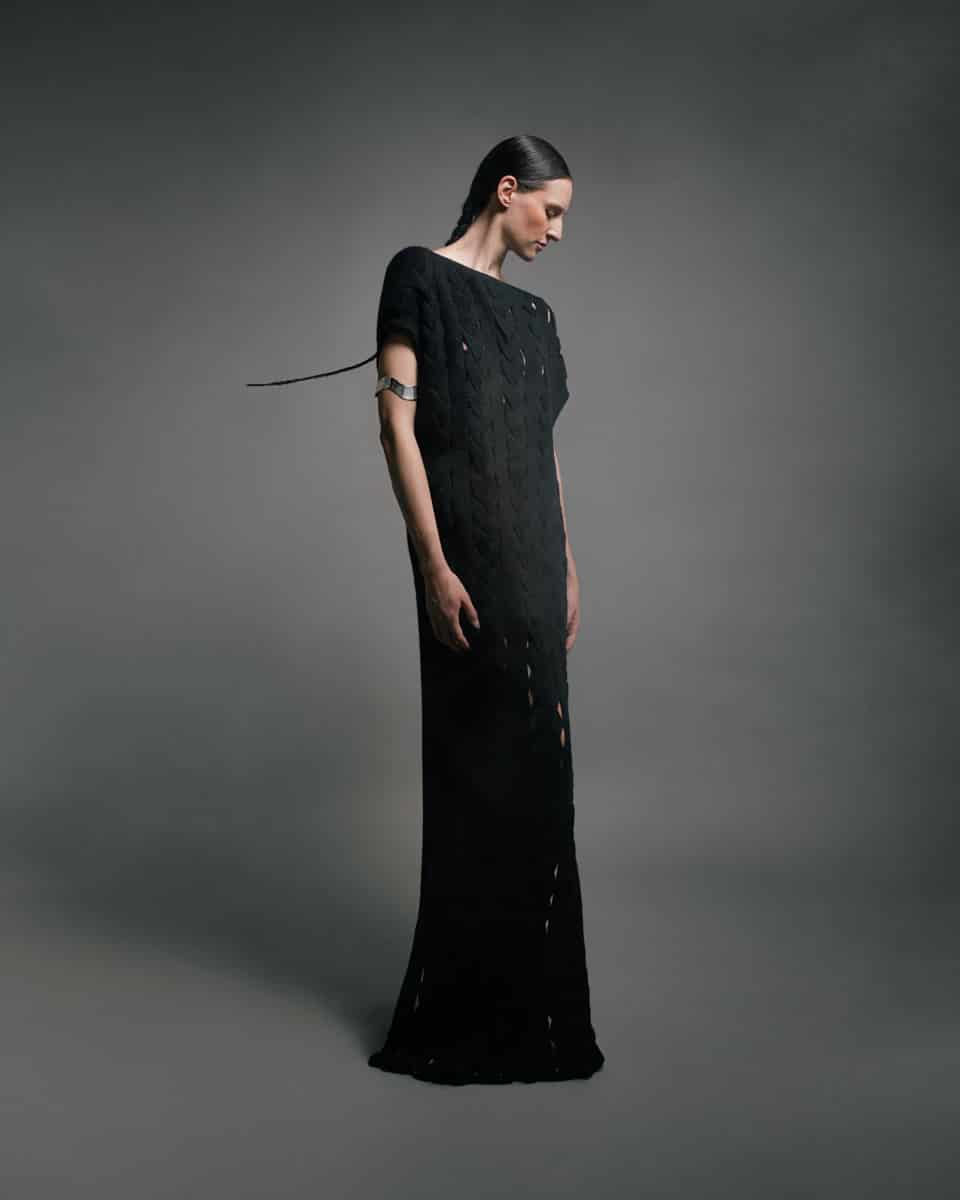 FLAT BRAIDED KNITTED DRESS - miniatura 4