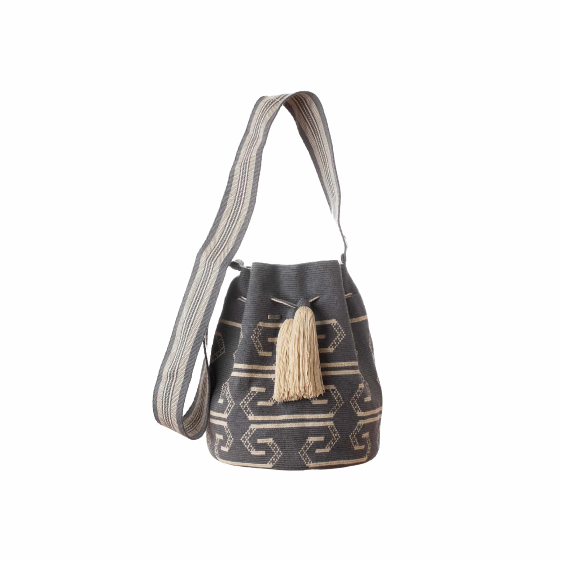 Mochila Wayuu Gris con Correa Larga - miniatura 3