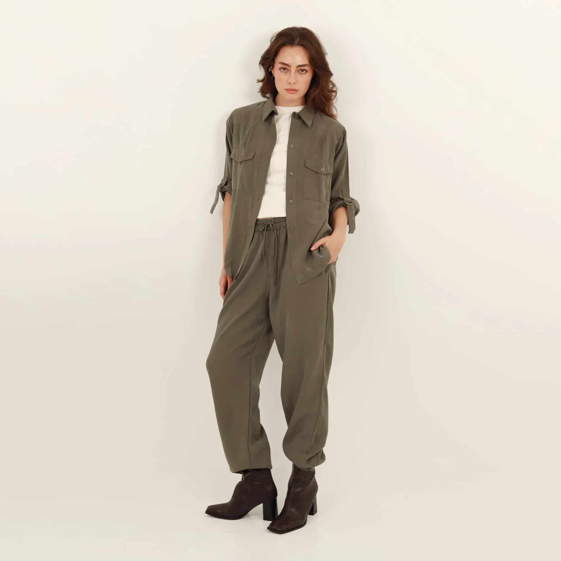 Pantalón bota recta con elastico en cintura y cordón - miniatura 2