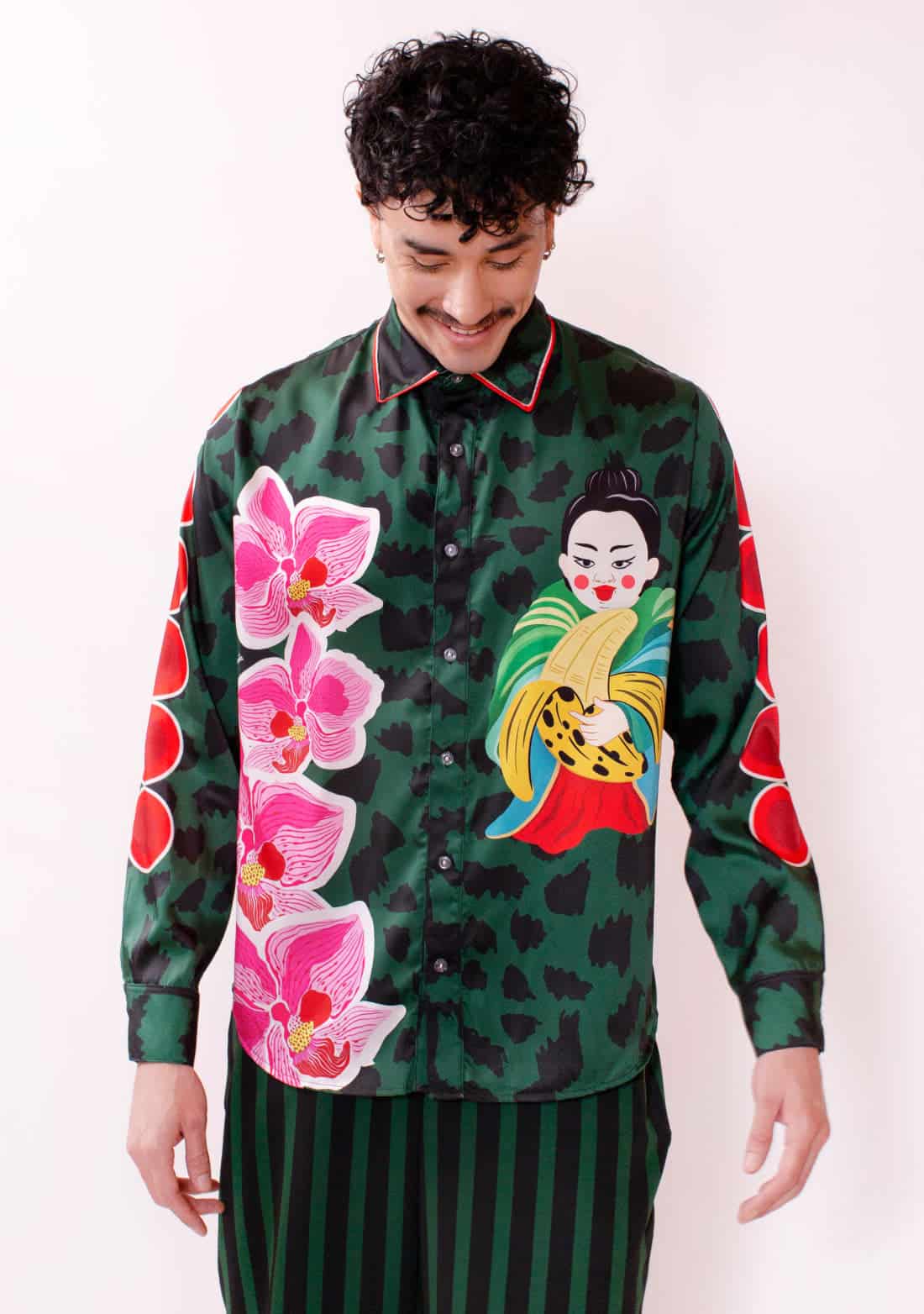 Camisa Manga Larga Unisex / Ilustración Dinastía Tropical - miniatura 3