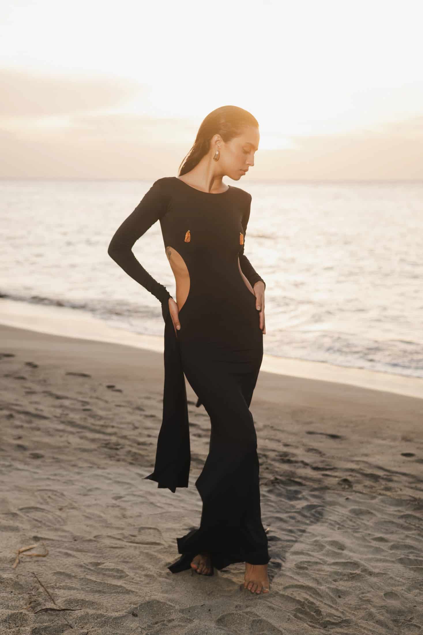 DALIA GOWN - BLACK (MAXI SLEEVE) - miniatura 5