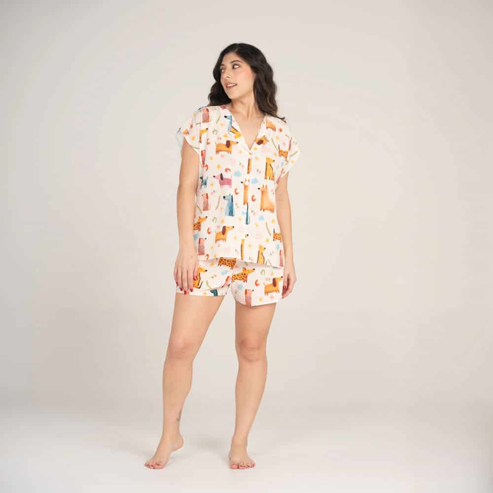 Conjunto de Pijama Short Cachorros. - miniatura 1