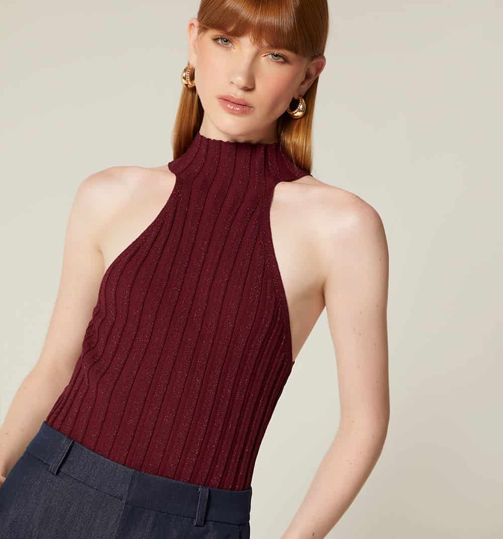 Blusa con entorche en cuello - miniatura 2