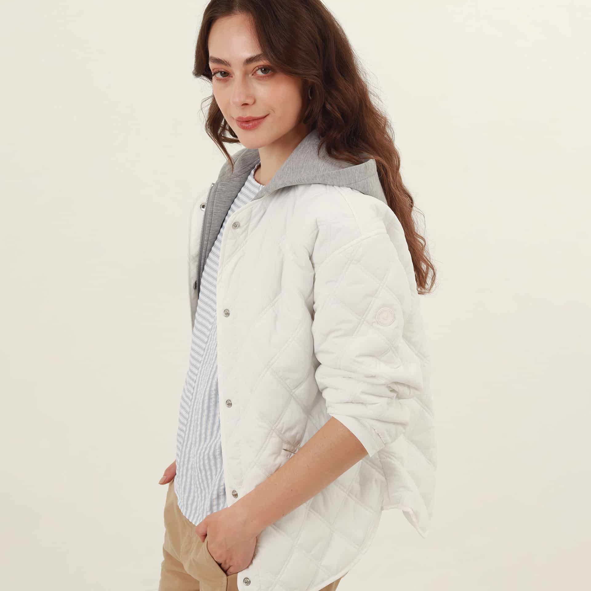 Chaqueta acolchada cuello redondo con capucha y pieza separable - miniatura 9