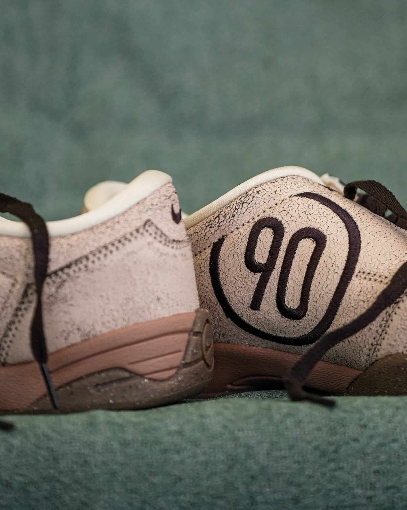 TENIS GUAYO  BLANCO PERLA T90 NIKE - miniatura 5