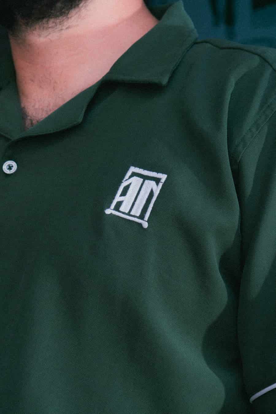 CAMISA VERDE PINO ESTO ES NACIONAL BOHIO - miniatura 8