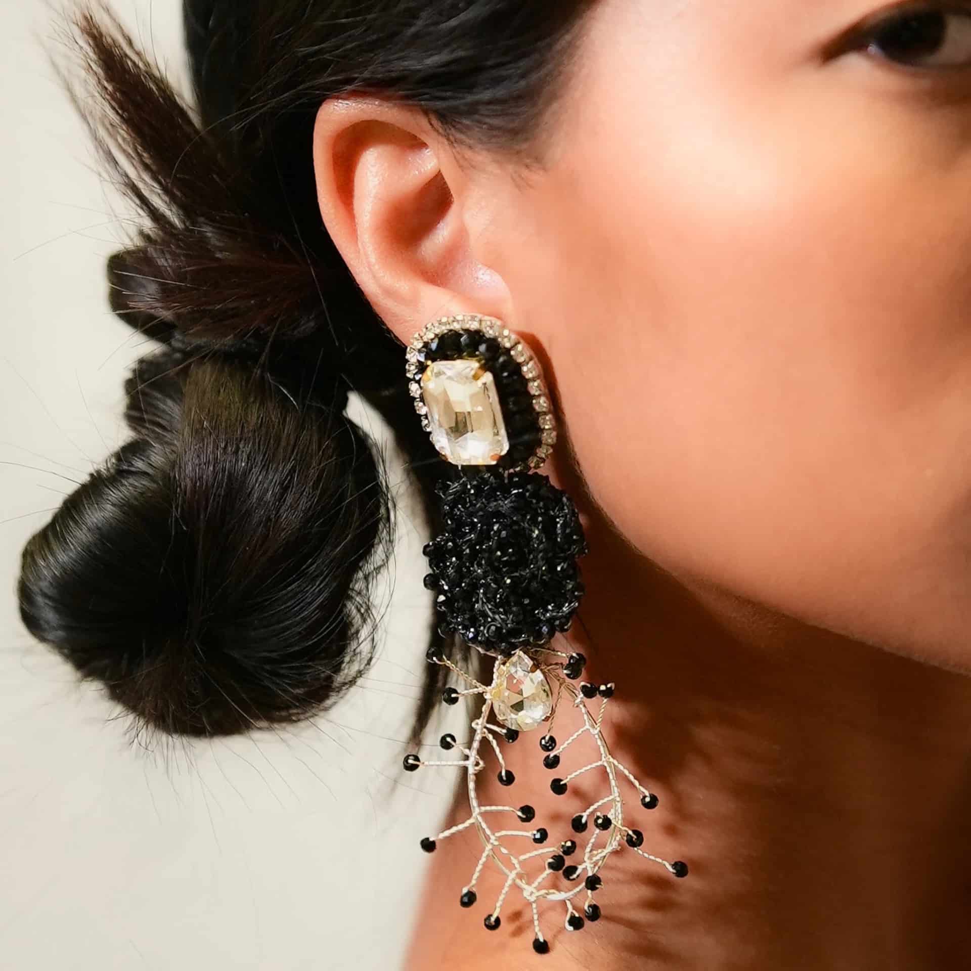 Color Flower Dangling Tassels - miniatura 3