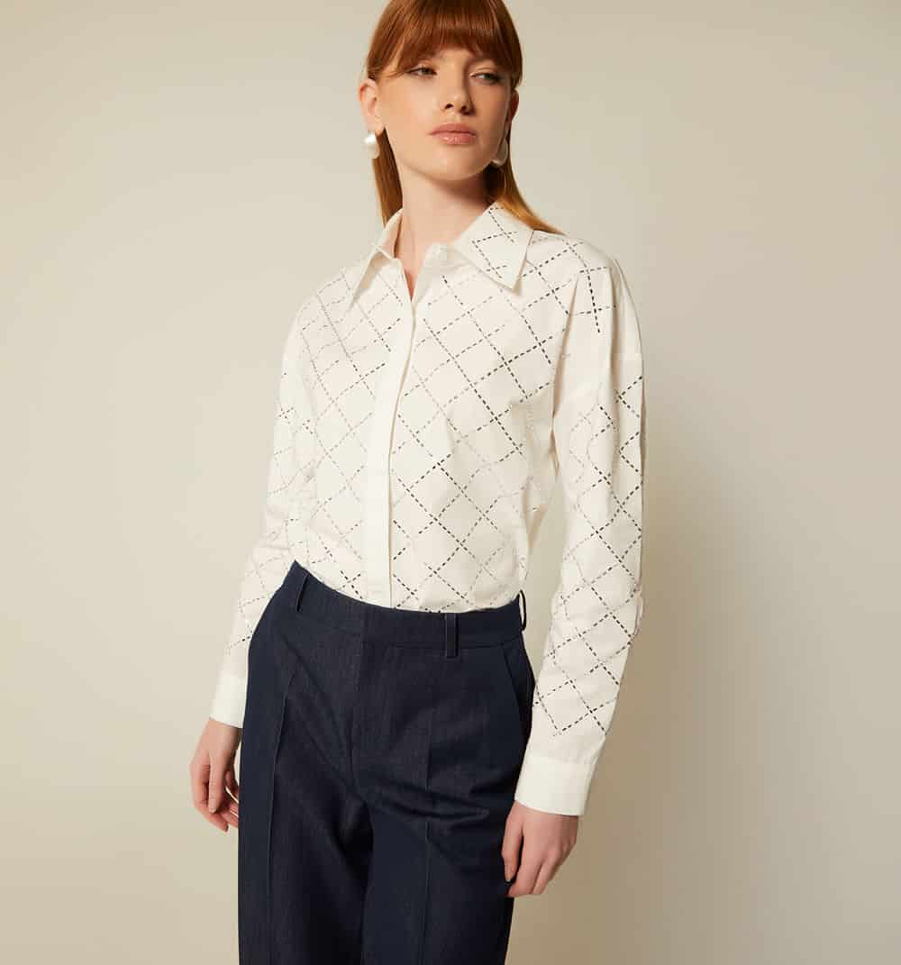 Camisera con detalles brillo - miniatura 4