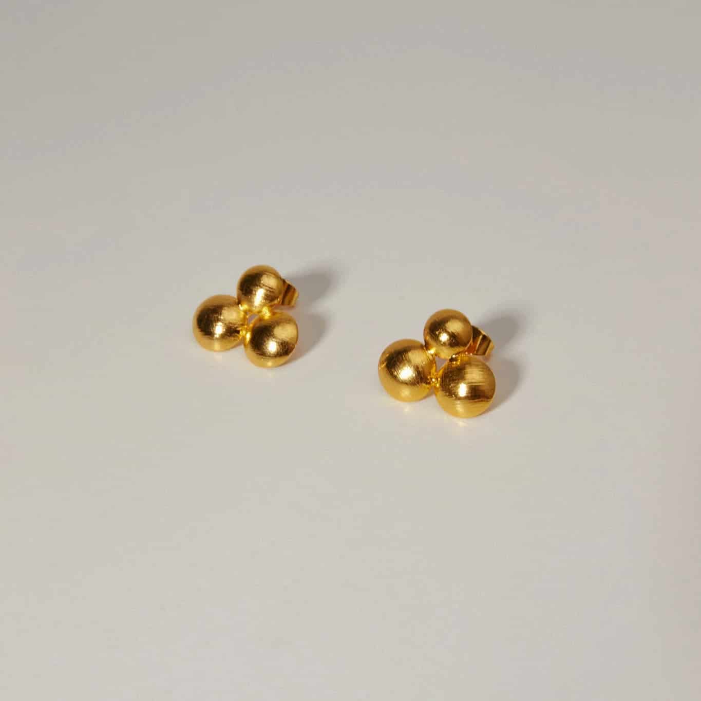 Trio Studs - miniatura 1