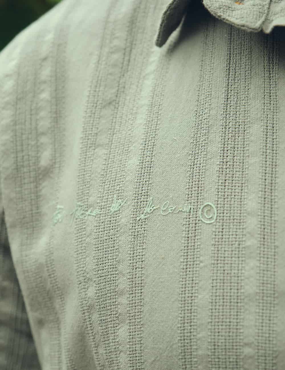 Camisa Regular Fit Espiritu verde pistacho Hombre - miniatura 6