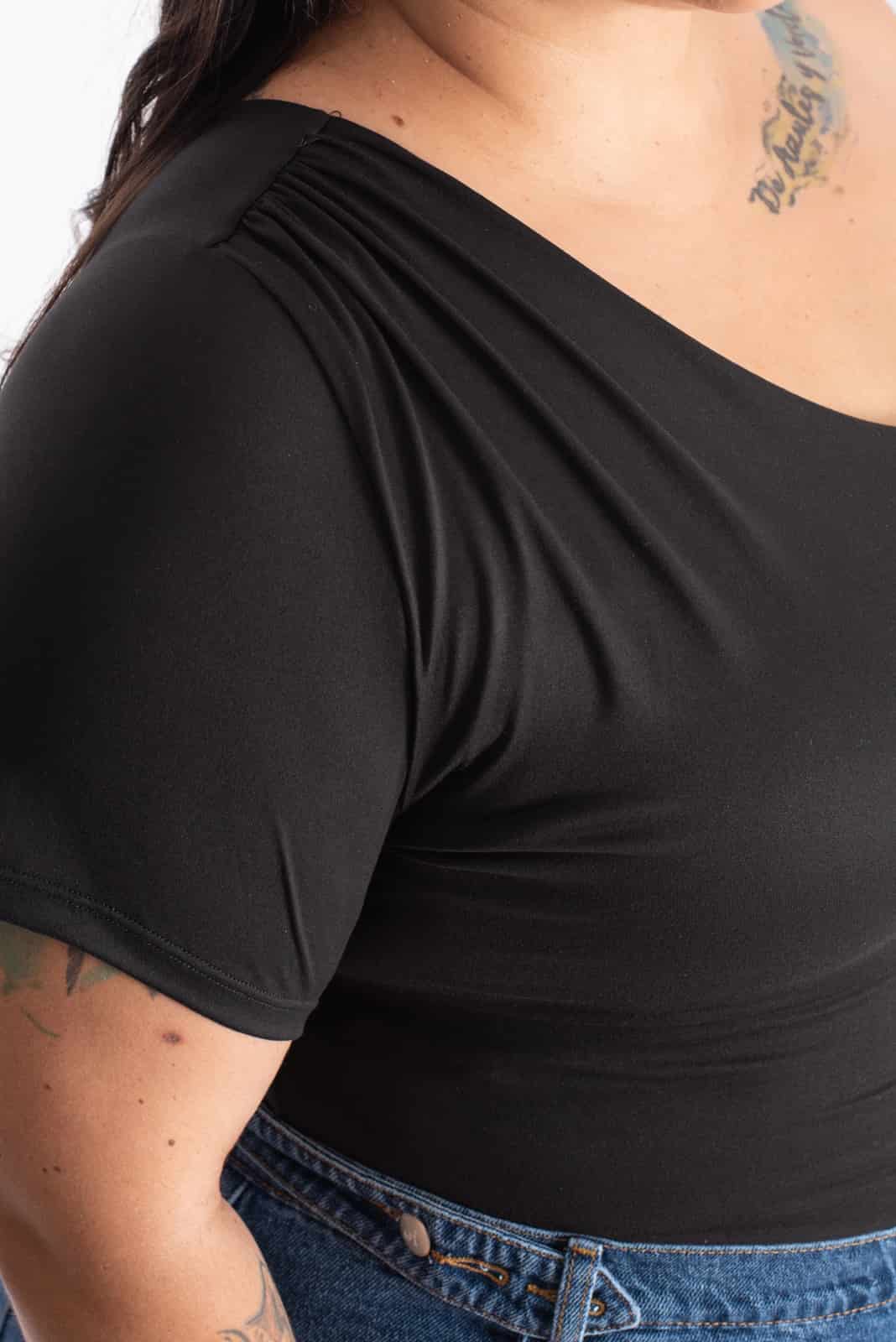 Blusa Mariana Negra - miniatura 4