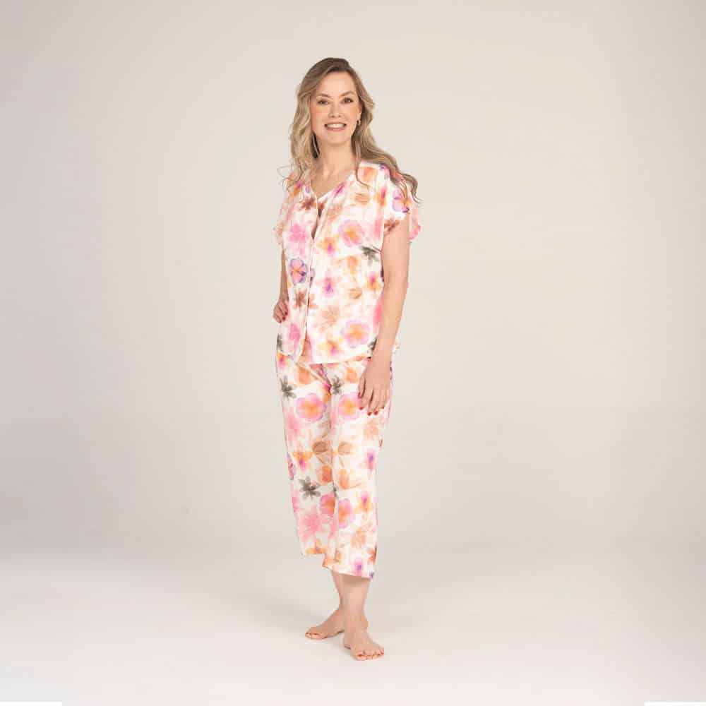 Conjunto de Pijama Pantalón Capri Óleo. - miniatura 1