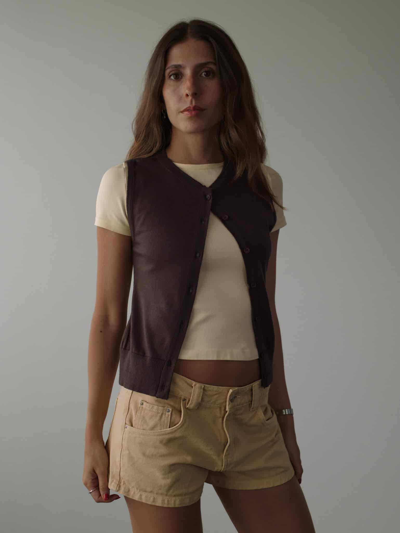 CLASSIC BUTTON KNIT VEST - BROWN - miniatura 9