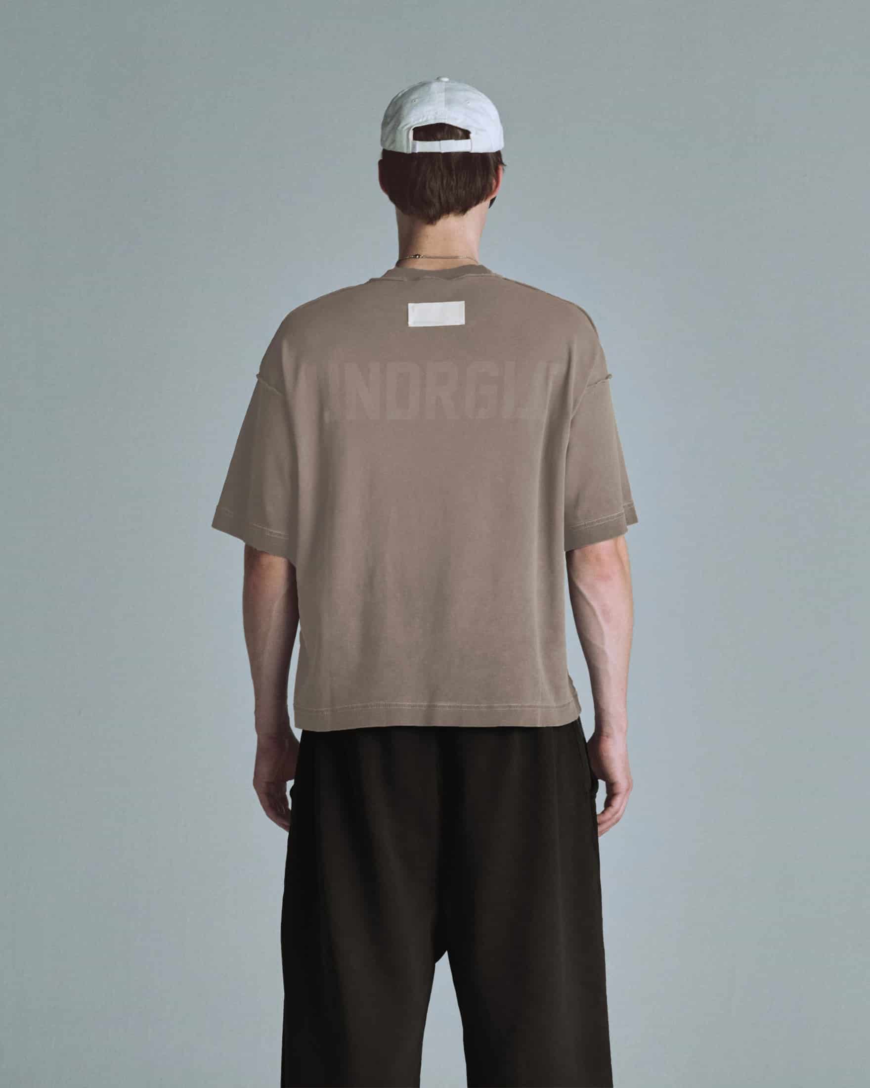 Basics UNDRGLD Boxy Fit Pocket Tshirt Light Brown - miniatura 5