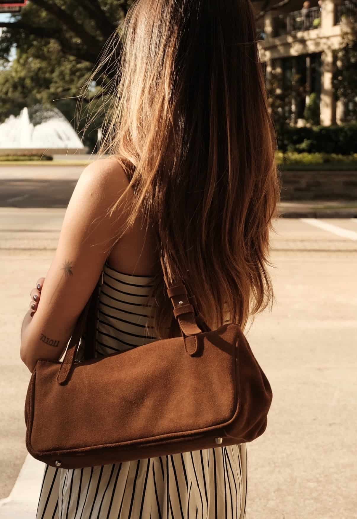 Bolso Totem Bag de cuero gamuza | Miel - miniatura 3