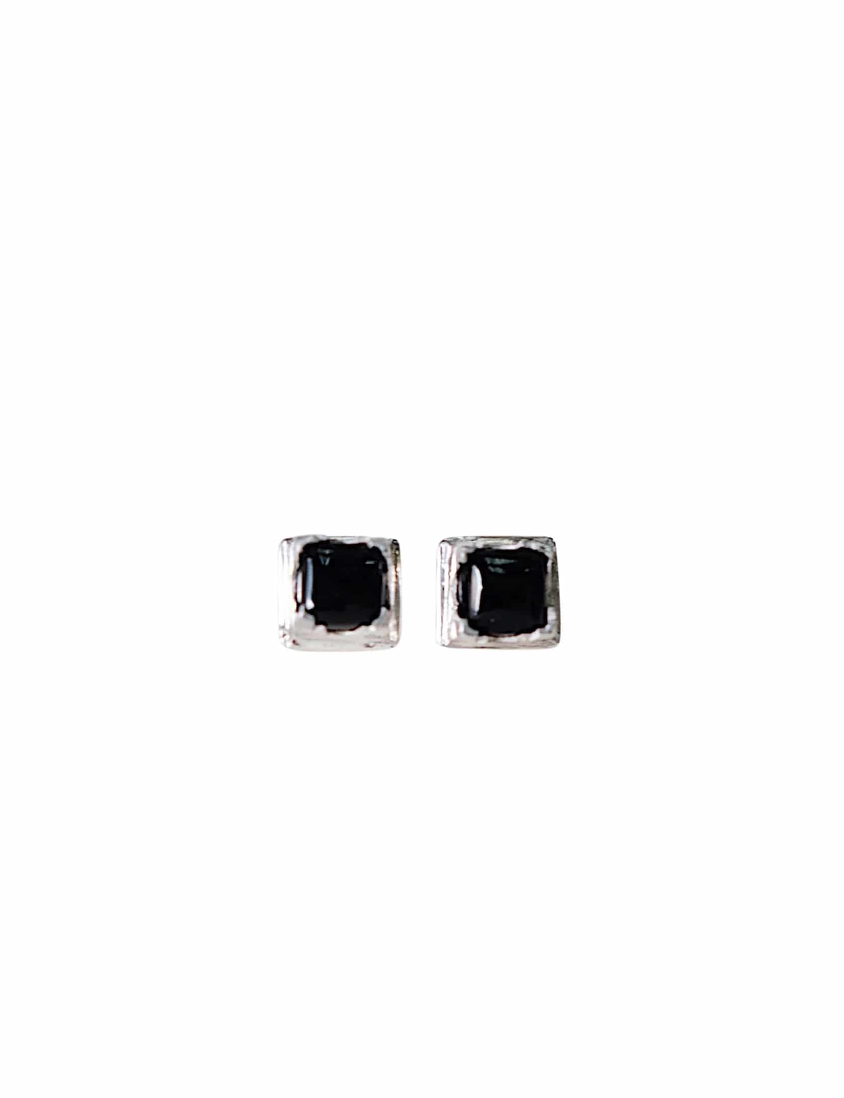 CROSS STITCH STUD EARRINGS - miniatura 1