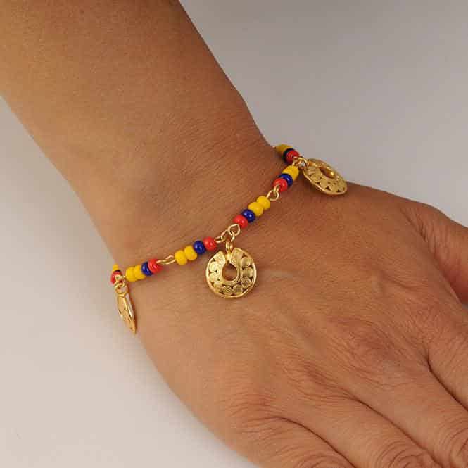 Pulsera colombia con 3 dijes mini nariguera de círculos Quimbaya - miniatura 2