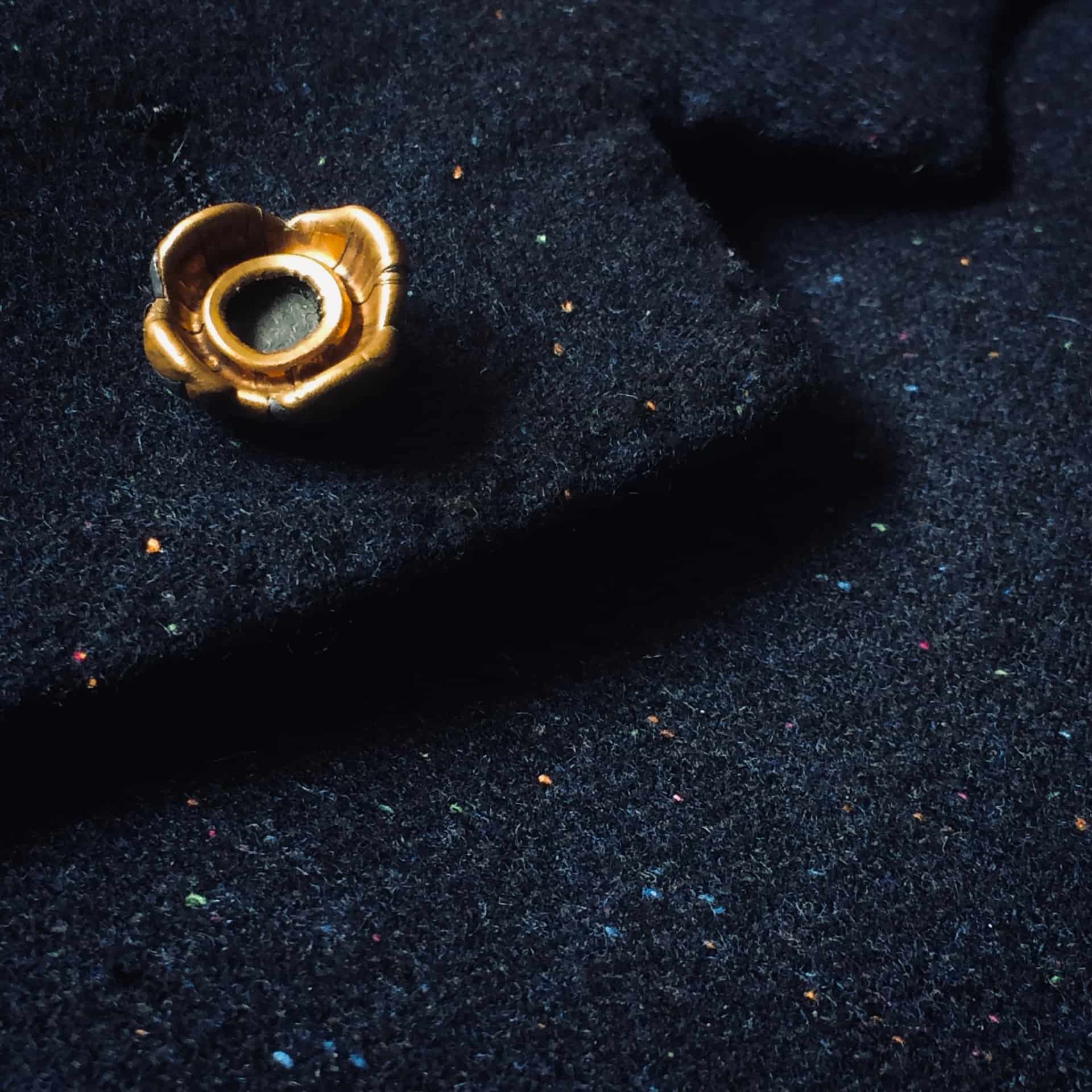 Pin de flor de bala - miniatura 4