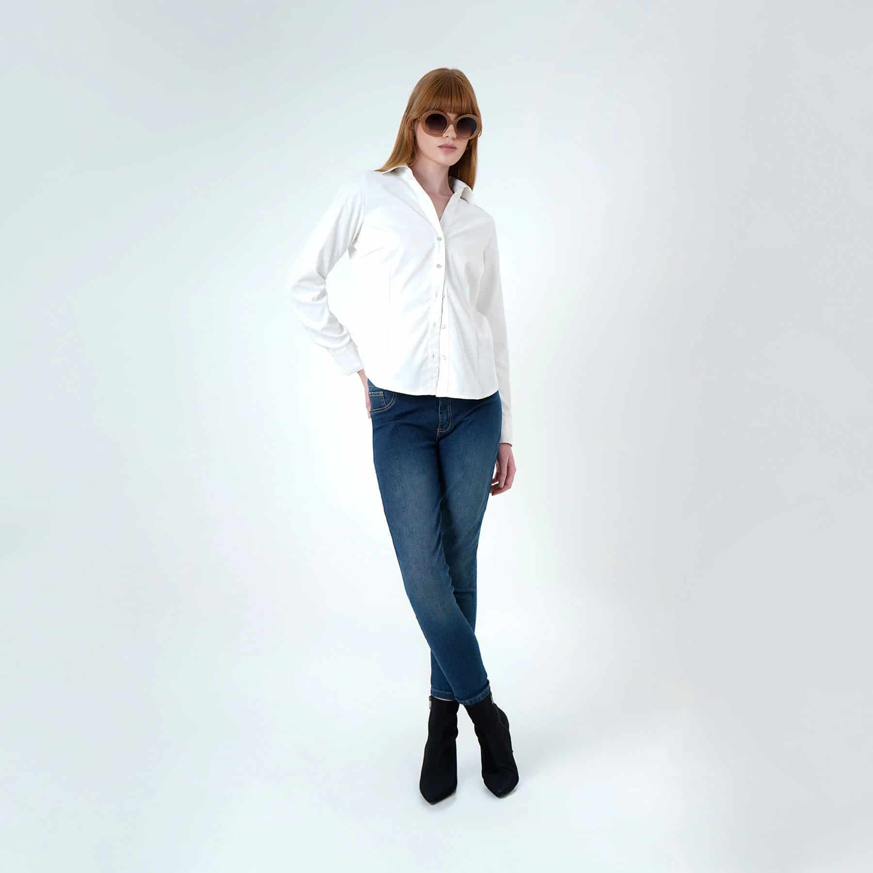 Blusa cuello camisero manga larga con pinzas de entalle - miniatura 3