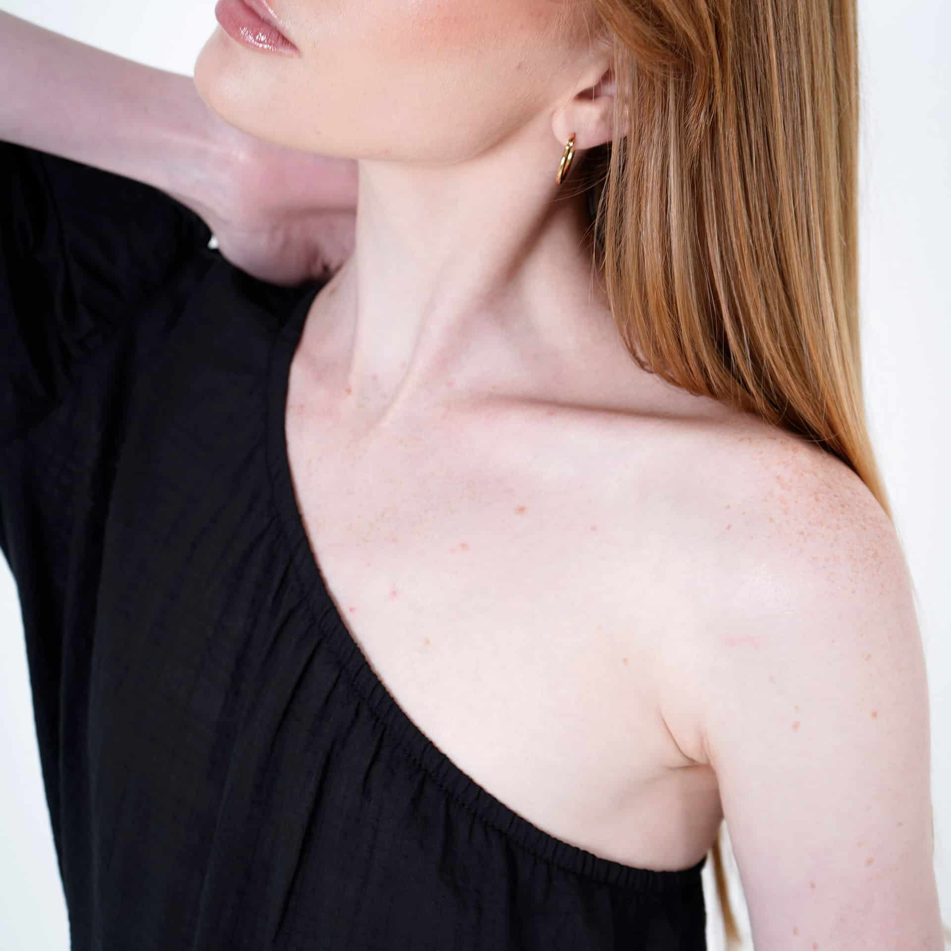 Blusa Cuello Asimetrico Manga 3Cuartos - miniatura 3