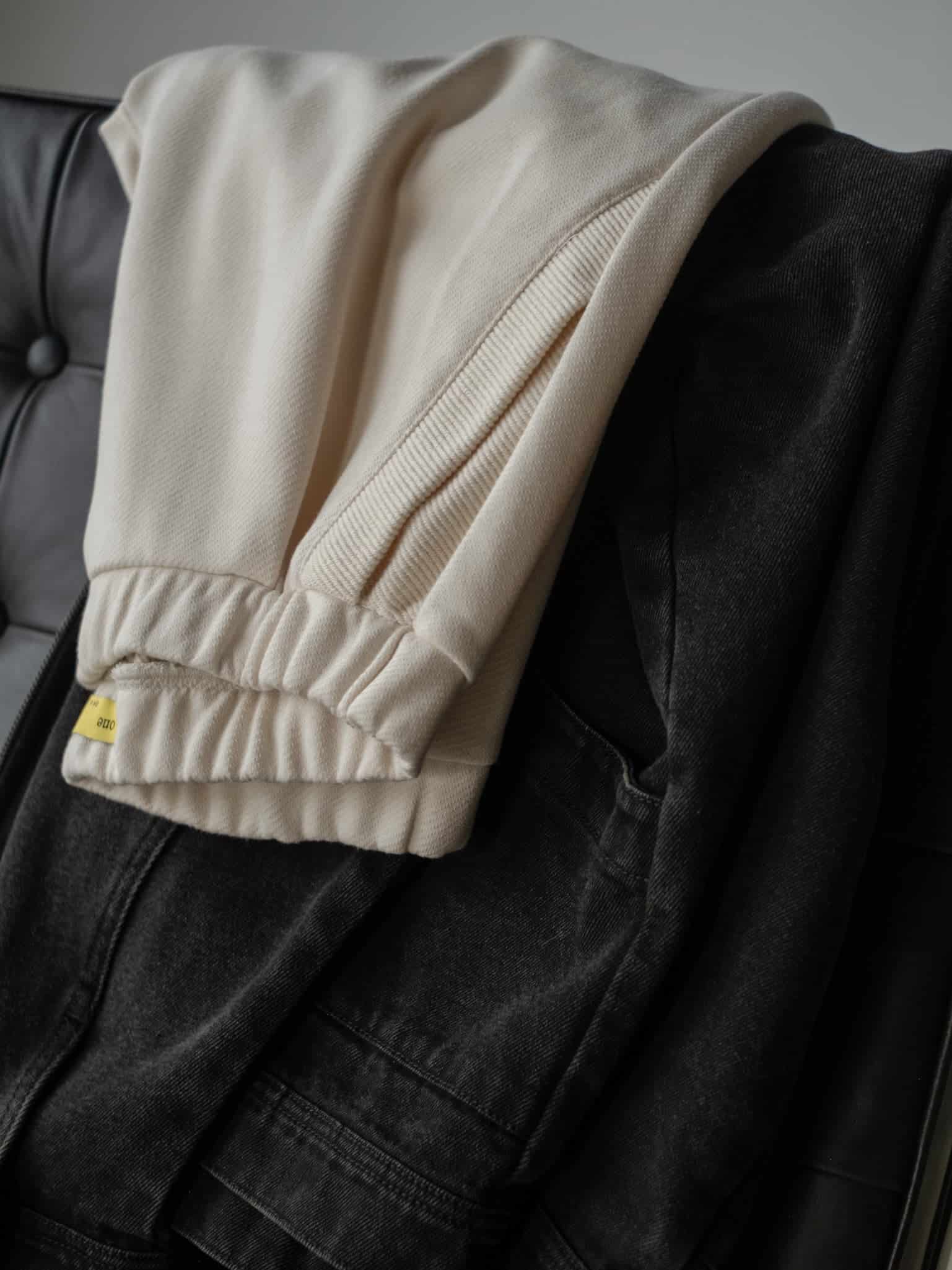 MEN MINIMAL JOGGER - CREAMY - miniatura 25
