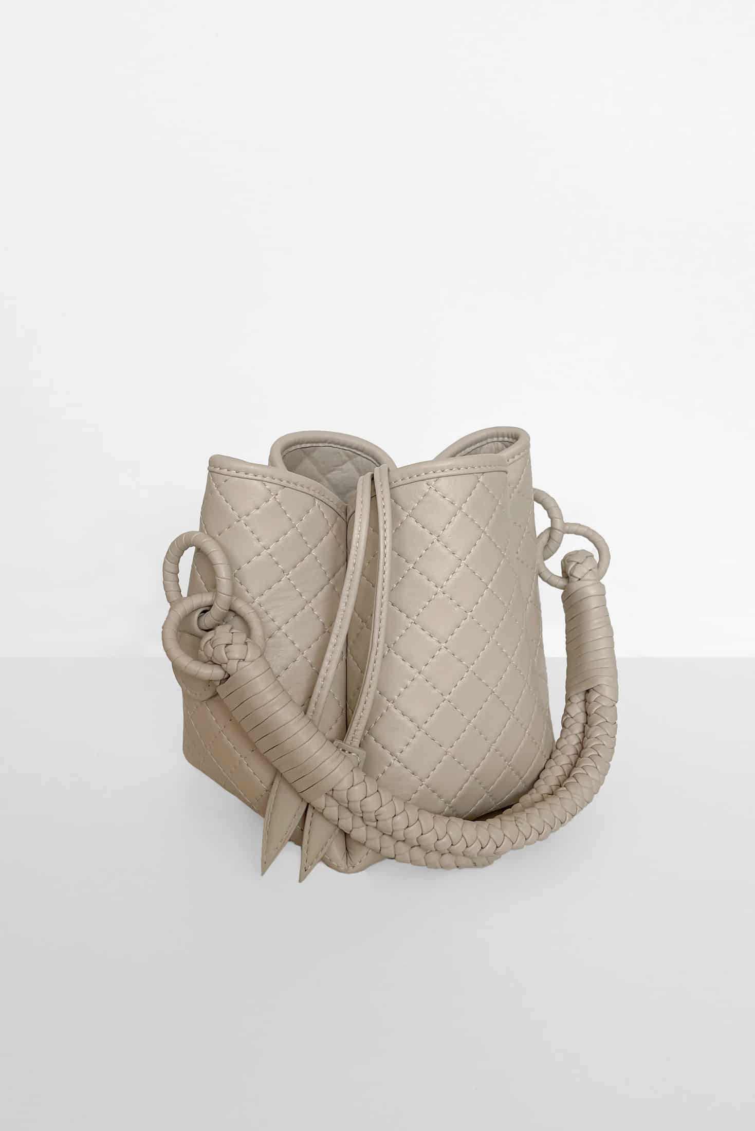 Tulip Mini Bucket Bag, Off-white - miniatura 2