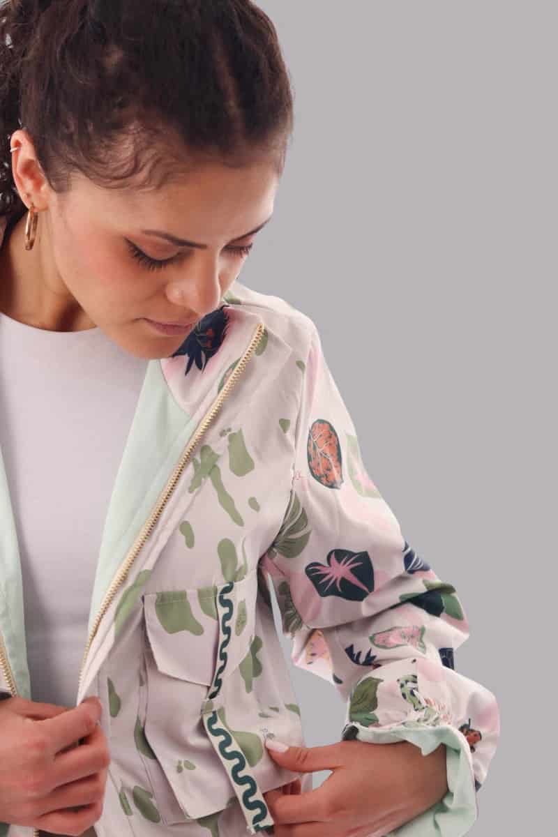 Chaqueta corta estampada  Orquídea Clara - miniatura 4