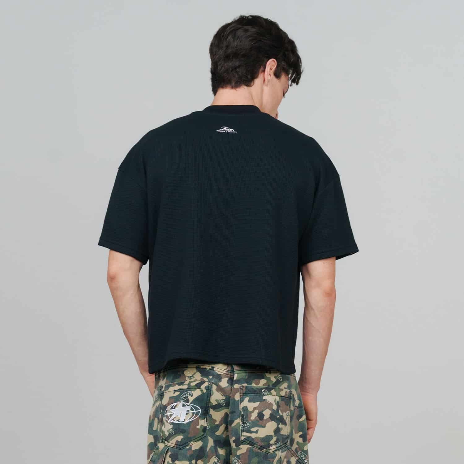 Textured Boxy Tee - Black - miniatura 3