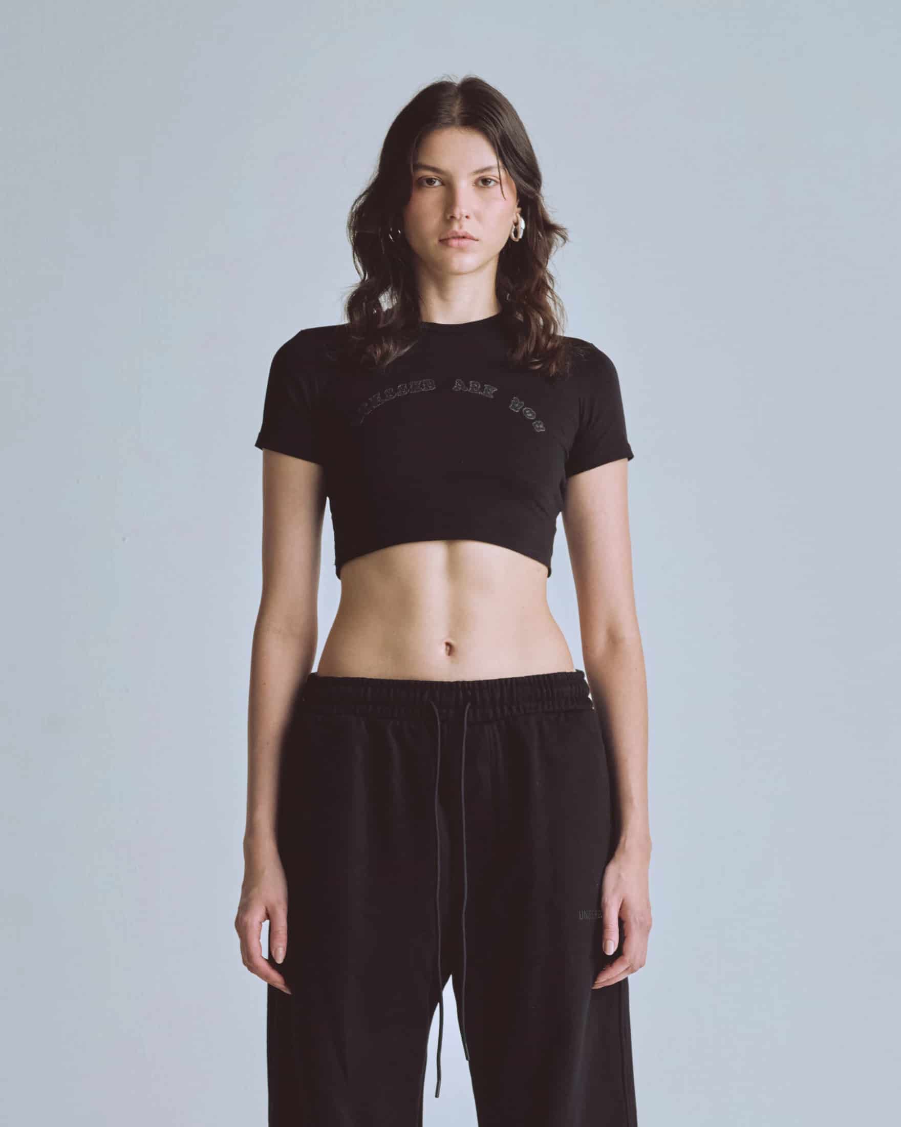 Capsule Blessed Are You Baby Tee Black - miniatura 2