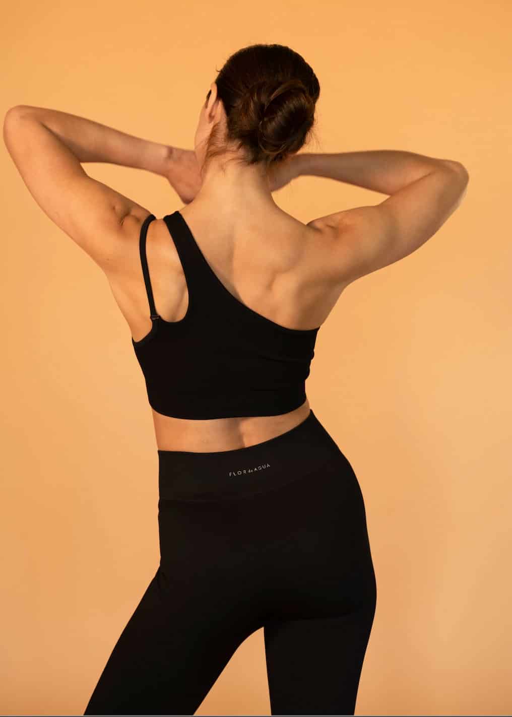 Top Elena One Shoulder Negro - miniatura 2