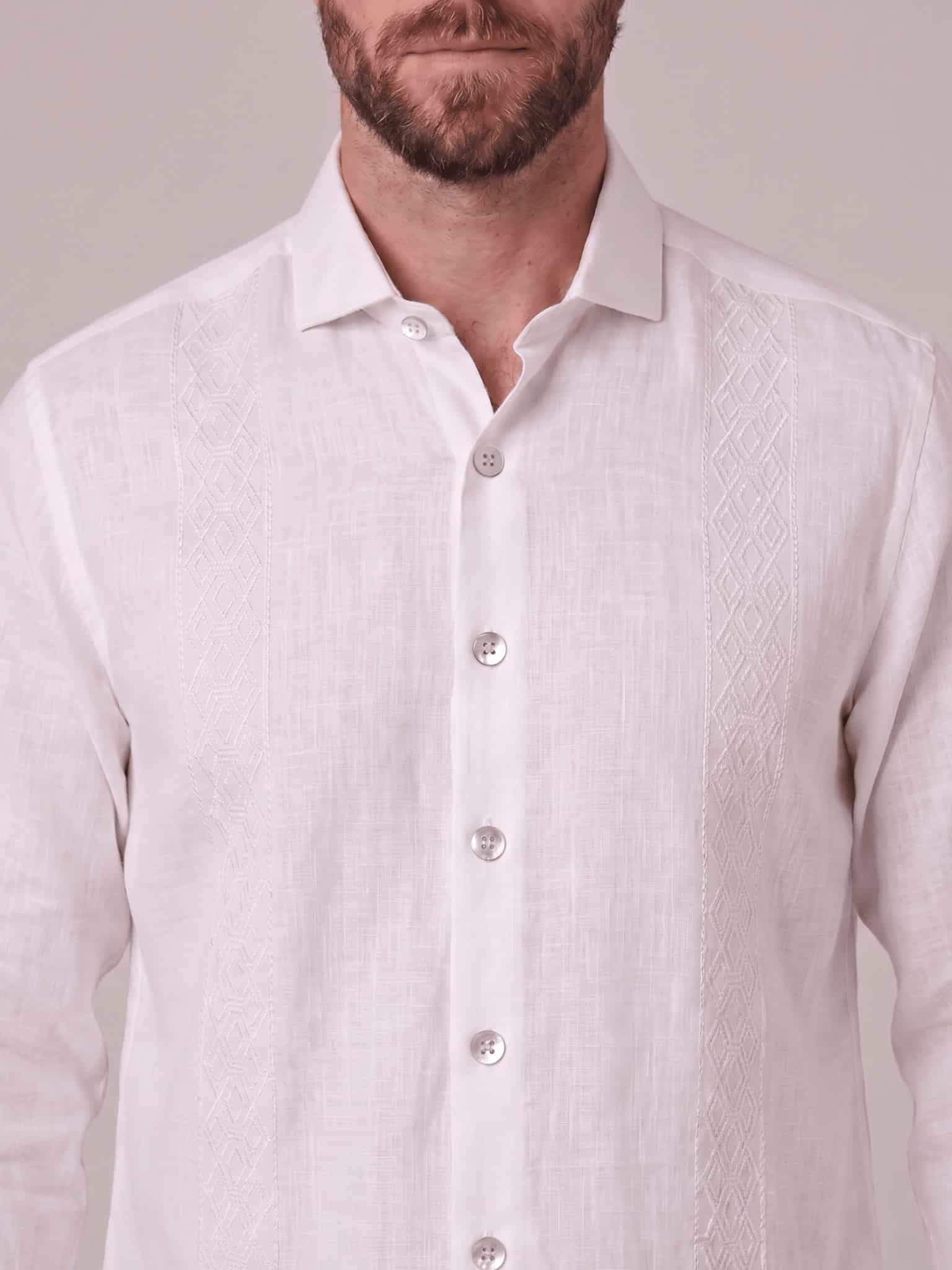 Guayabera en lino bordada manga larga para hombre Jon Sonen 010125066 - miniatura 4