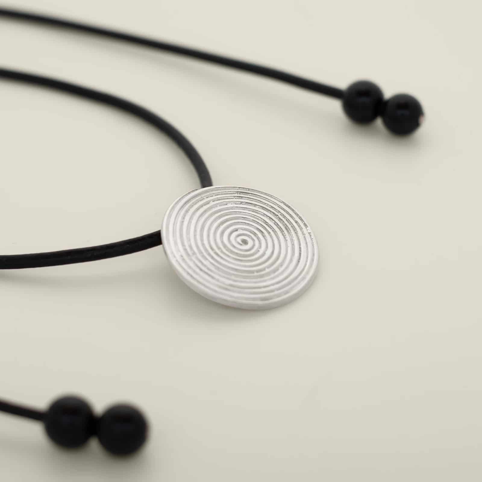 Uzumaki Necklace Silver - miniatura 1